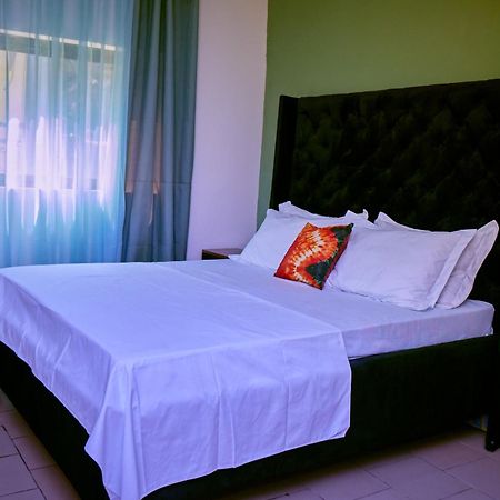 L'Oasis Verte Yaoundé 外观 照片